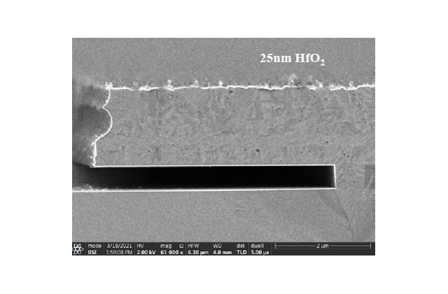 Покрытие стенки структуры слоем HfO2 25 нм
